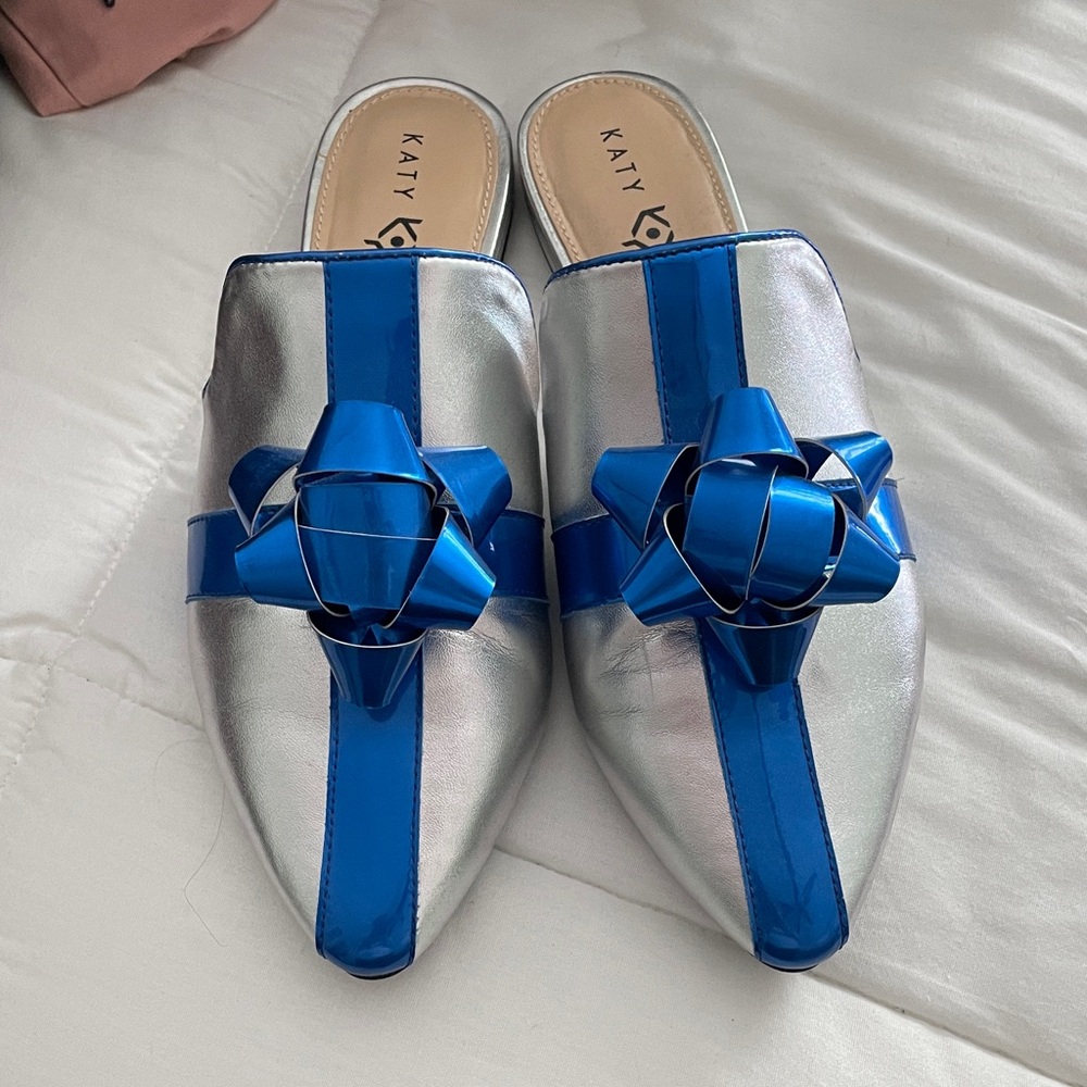 Katy Perry Stephanie slide mule holiday shoe